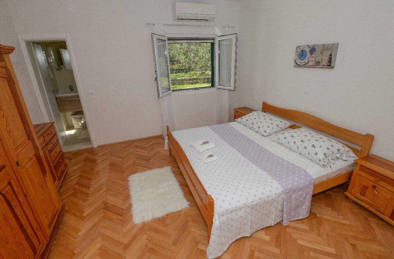 Villa Jelena Makarska Eksteriør billede